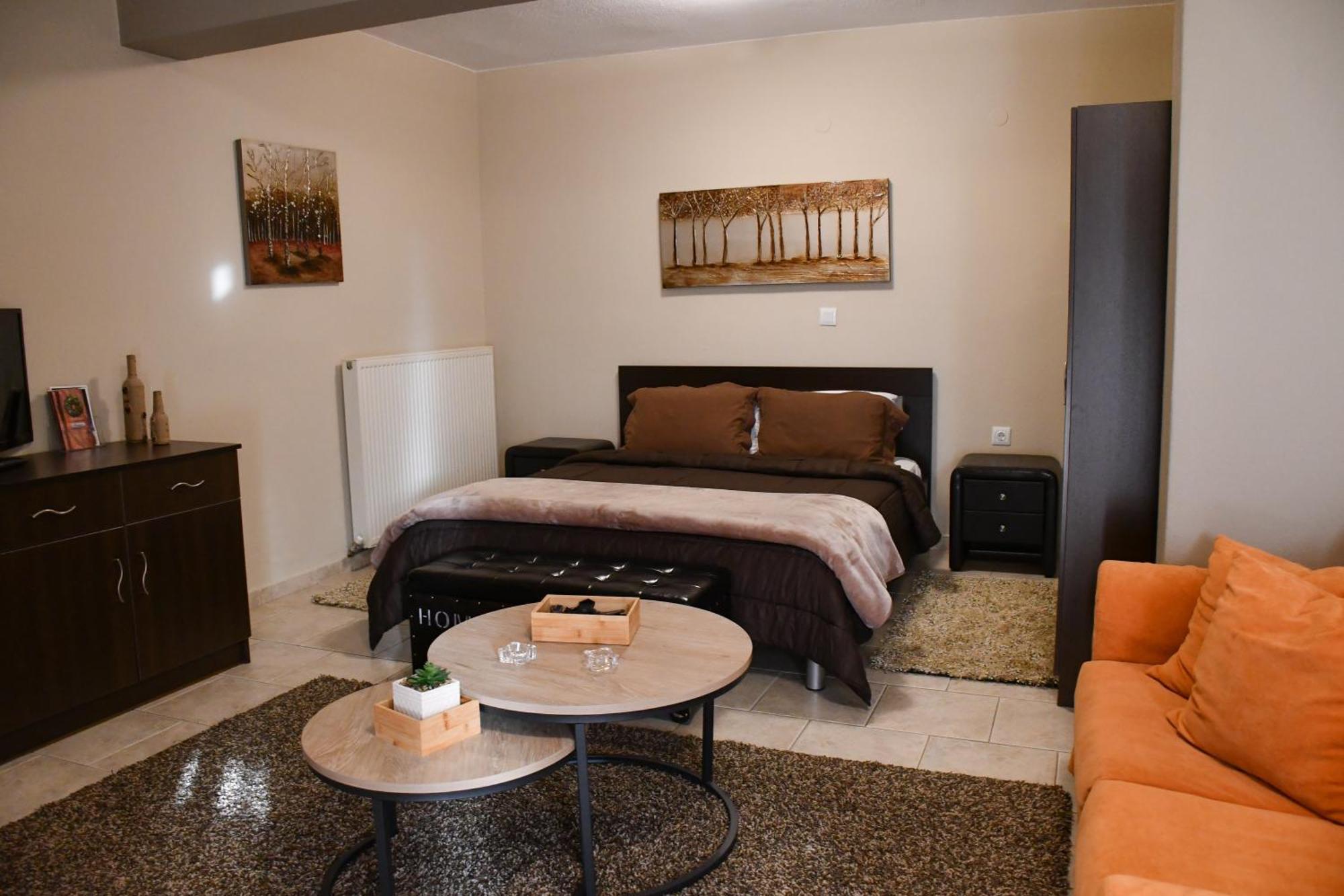 Toula Rooms Ángistron Exteriér fotografie